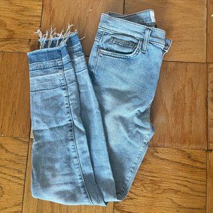 Current/Elliott Light Wash Skinny Jeans